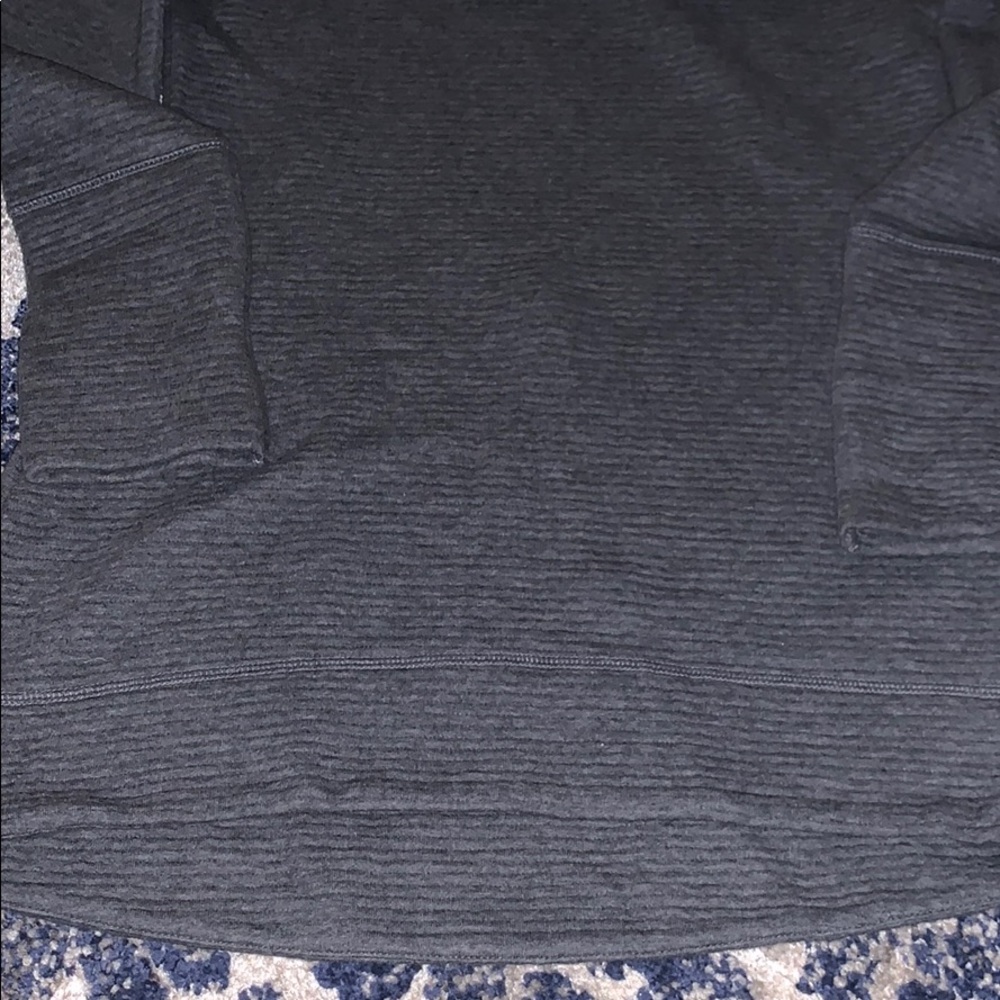 Sweater - Picture 3 of 4